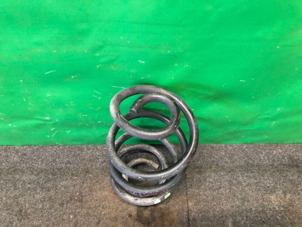 55020-EM00A | Пружина задньої підвіски NISSAN TIIDA/VERSA C11 04-11 - Фото 2