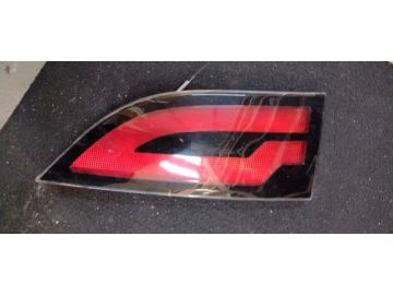 Ліхтар внутрішній задн. прав. CHEVROLET VOLT 10-15