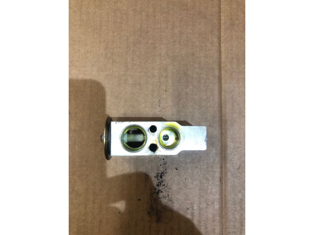 80221-TC0-Z41 | Клапан кондиционера ACURA TSX 08-14