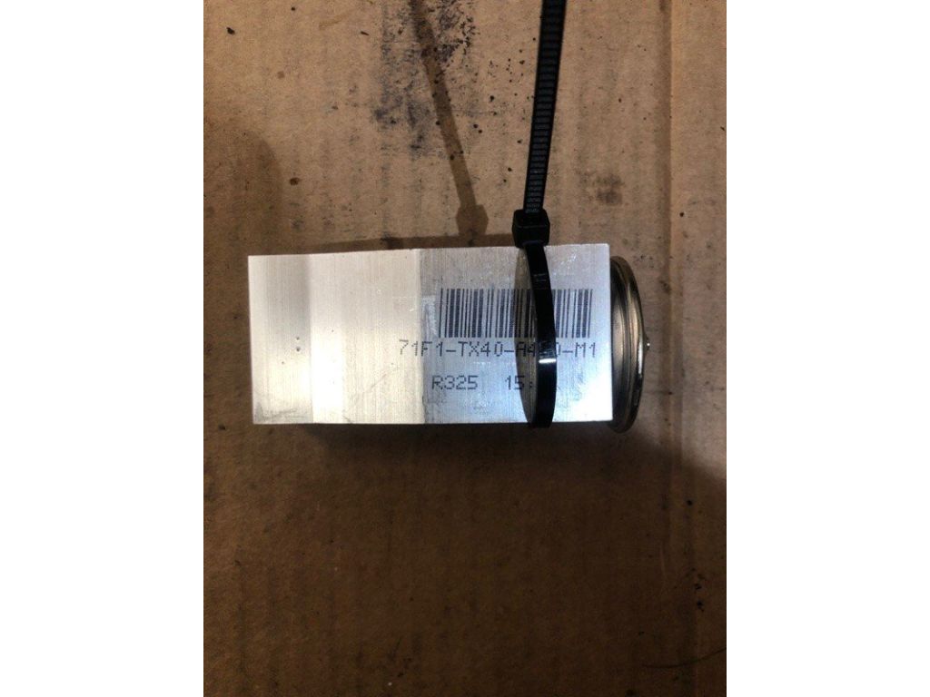 80221-TX4-A41 | Клапан кондиціонера ACURA RDX 12-19