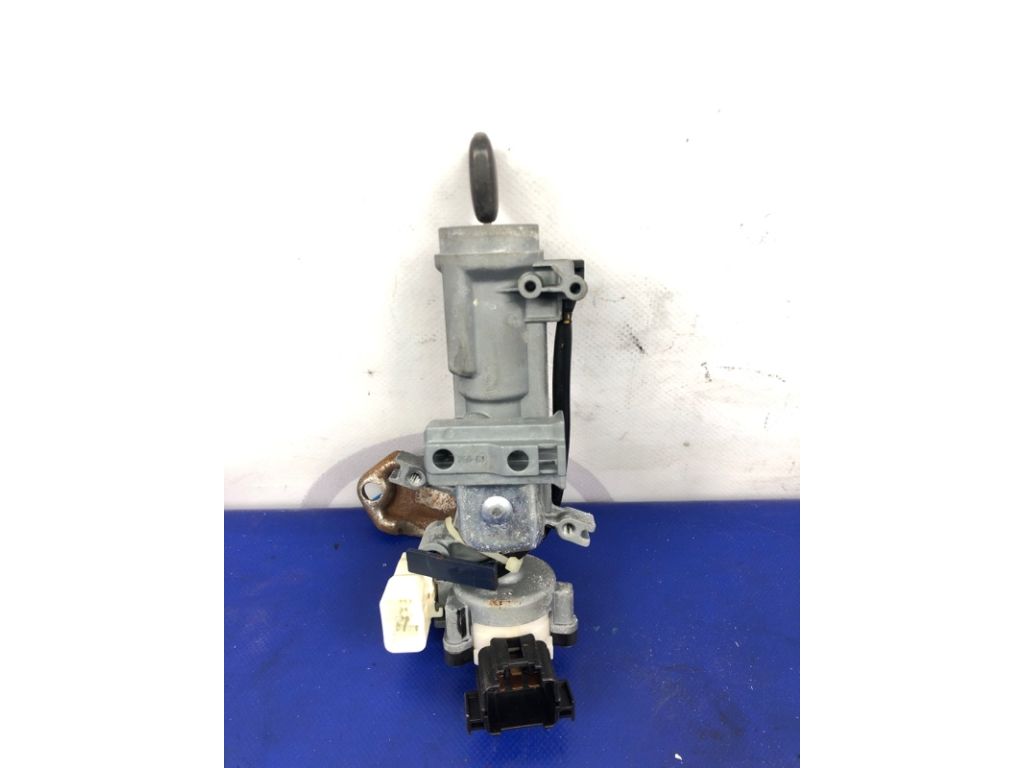 37106-66811 | Замок запалювання SUZUKI SX4 06-13