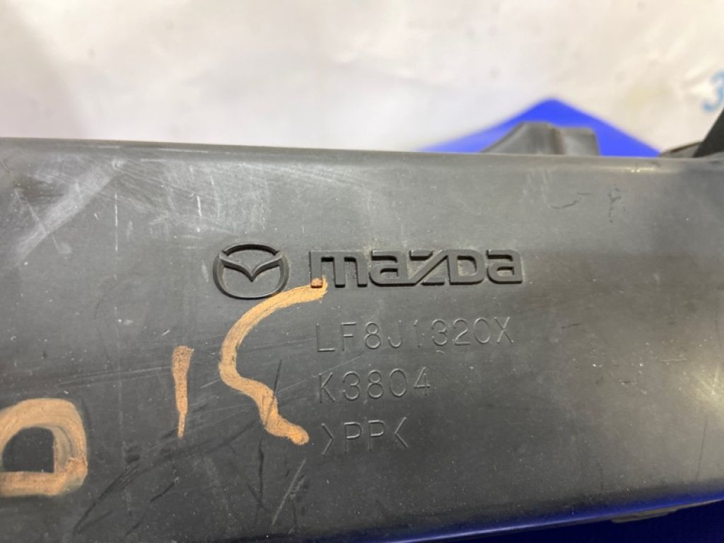 LF8J-13-20X | Воздухозаборник MAZDA 3 BL 09-13 - Фото 3