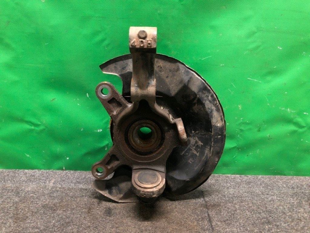 44600-S5D-A00 | Кулак поворотний передн. лів. HONDA CIVIC ES 00-05