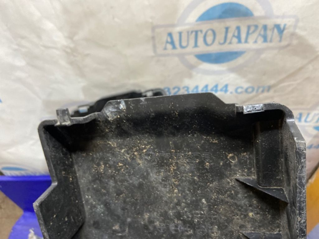 BBM2-56-980C | Короб акумулятора MAZDA 3 BL 09-13 - Фото 9