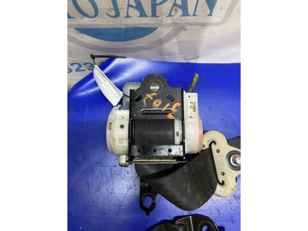 BBY4-57-L30A01 | Ремінь безпеки передн. прав. MAZDA 3 BL 09-13 - Фото 3