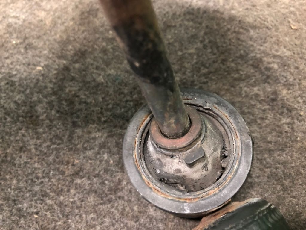 56200-1W226 | Амортизатор задн. NISSAN PATHFINDER R50 96-04 - Фото 3