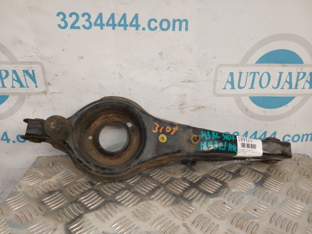 BBM2-28-300B | Важіль задньої підвіски нижній поперечний прав. MAZDA 3 BL 09-13