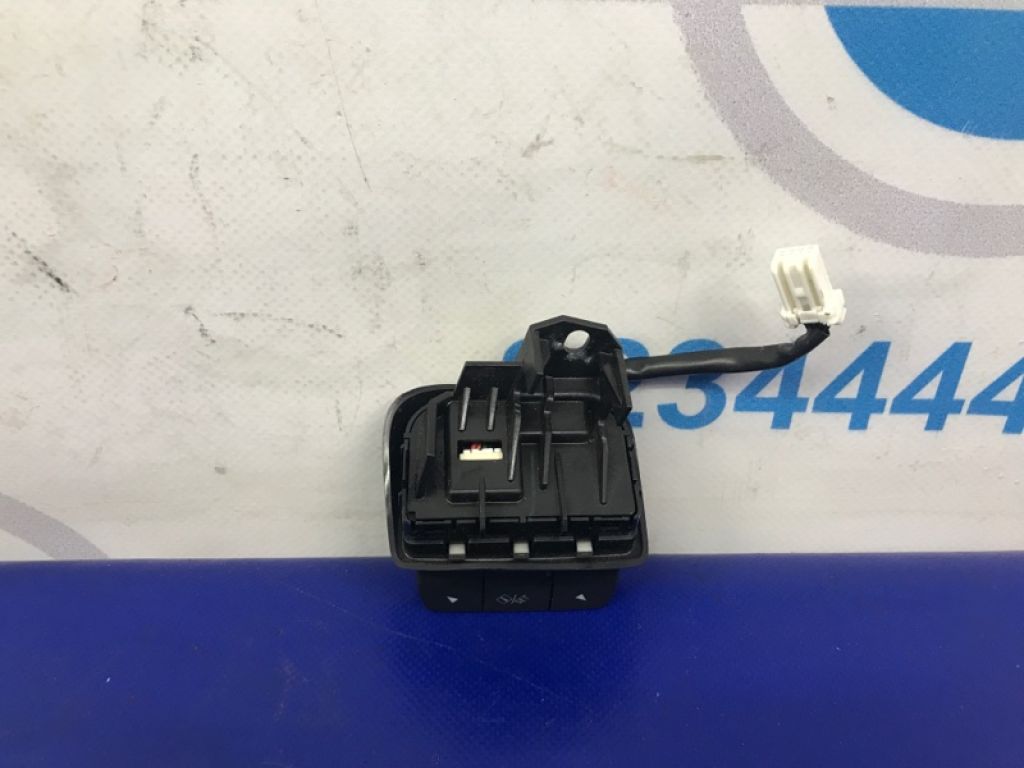 83158AL00A | Кнопки руля SUBARU LEGACY BN 14-18 - Фото 2