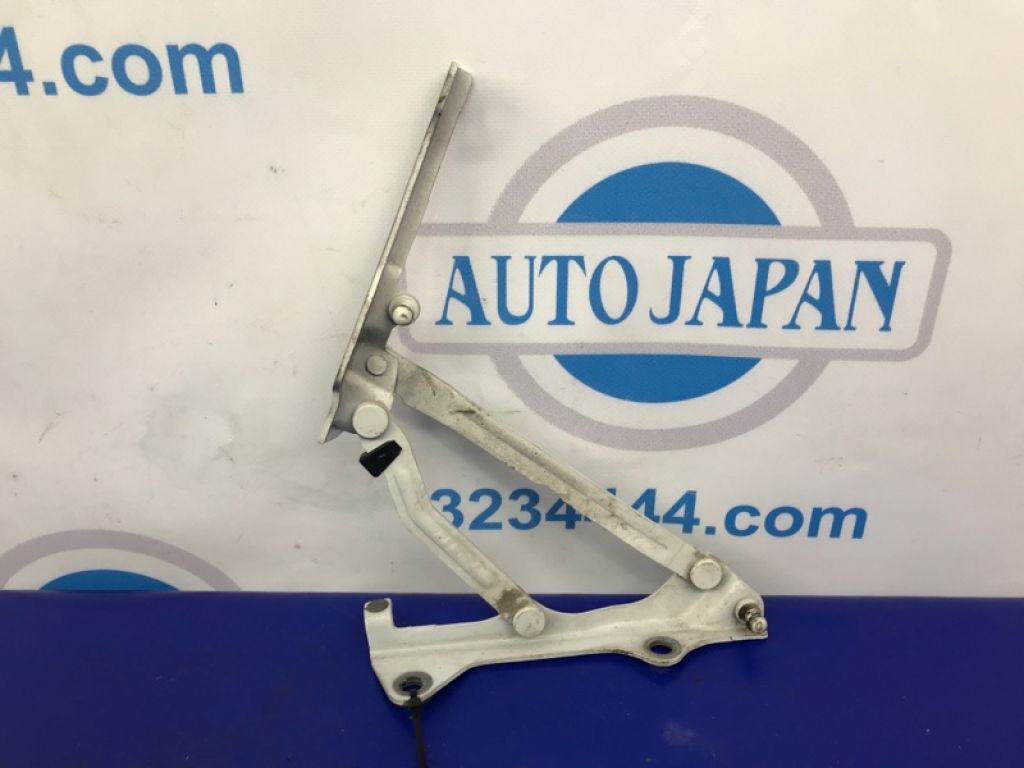 57520AL00B9P | Петля кришки багажника прав. SUBARU LEGACY BN 14-18