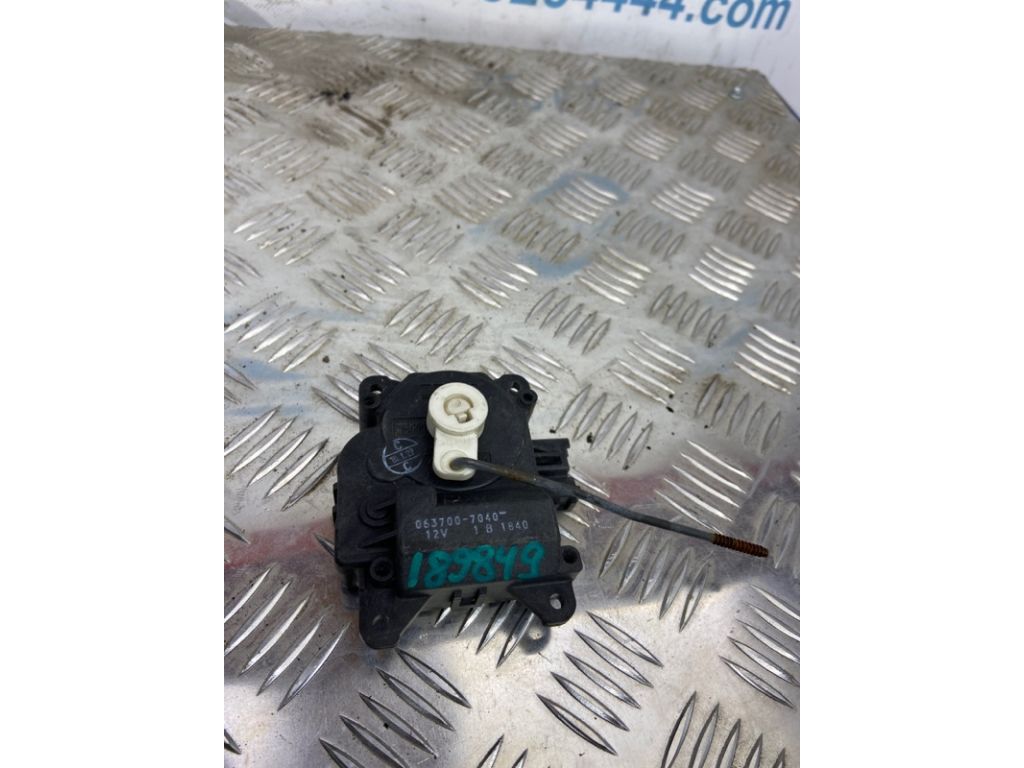 MR500670 | Моторчик заслінки пічки MITSUBISHI PAJERO 99-06 - Фото 2