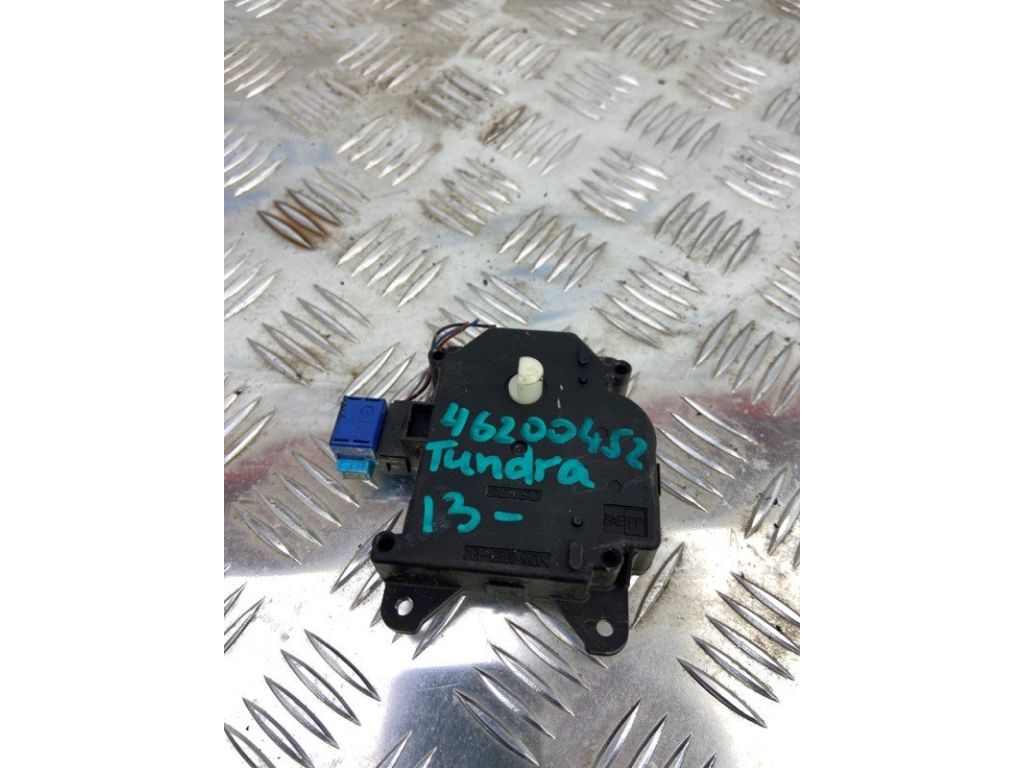 87106-07140 | Моторчик заслінки пічки TOYOTA TUNDRA 13-