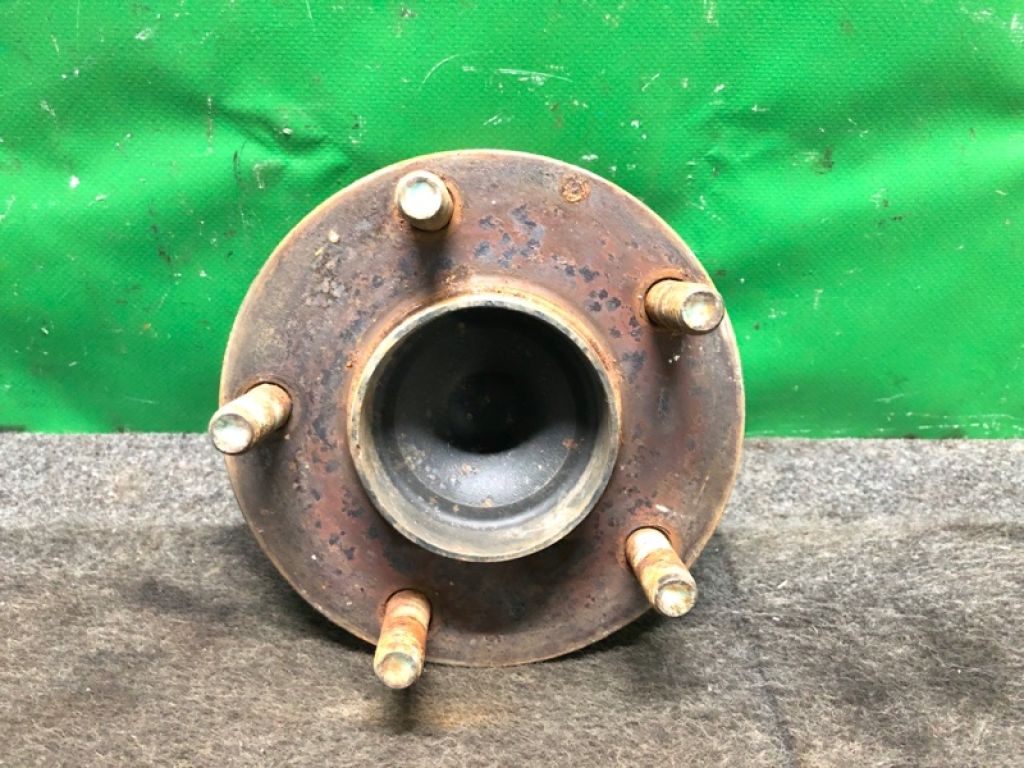 GS1D-26-15XA | Маточина колеса задн. MAZDA CX-7 06-12