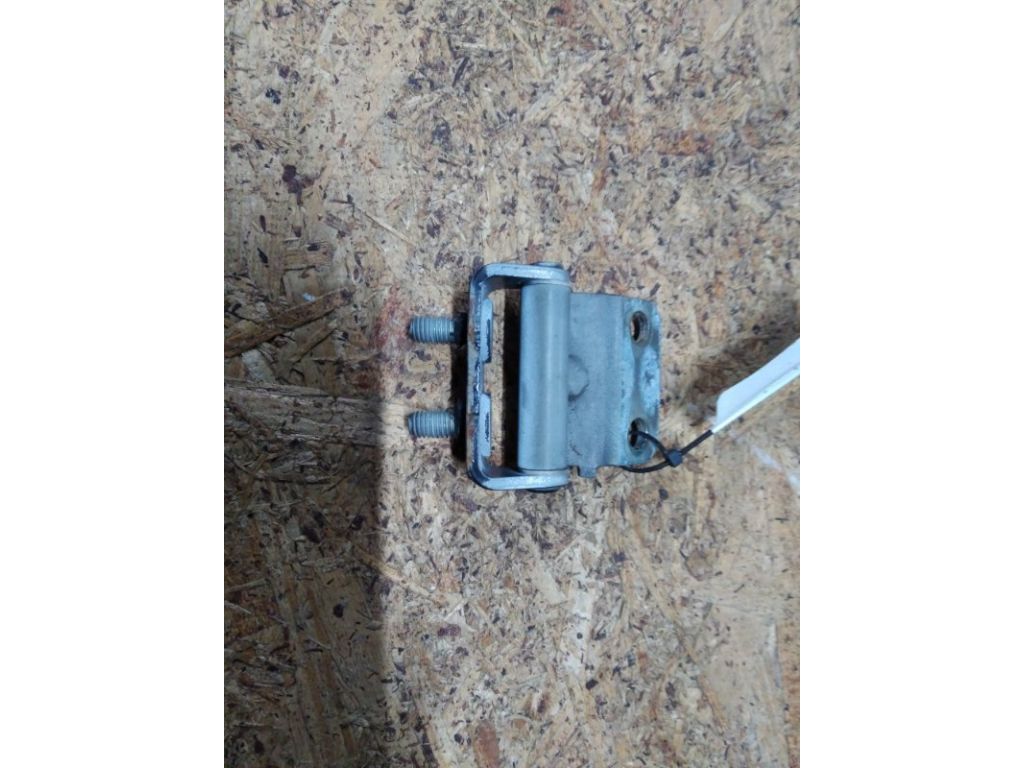 5802A065 | Петля кришки багажника прав. MITSUBISHI LANCER X 10 07-15