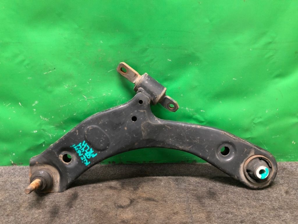 45202-57L01 | Важіль передньої підвіски нижній лів. SUZUKI KIZASHI 09-14