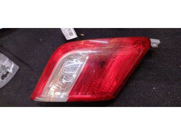 Ліхтар внутрішній задн. лів. TOYOTA CAMRY 40 06-11