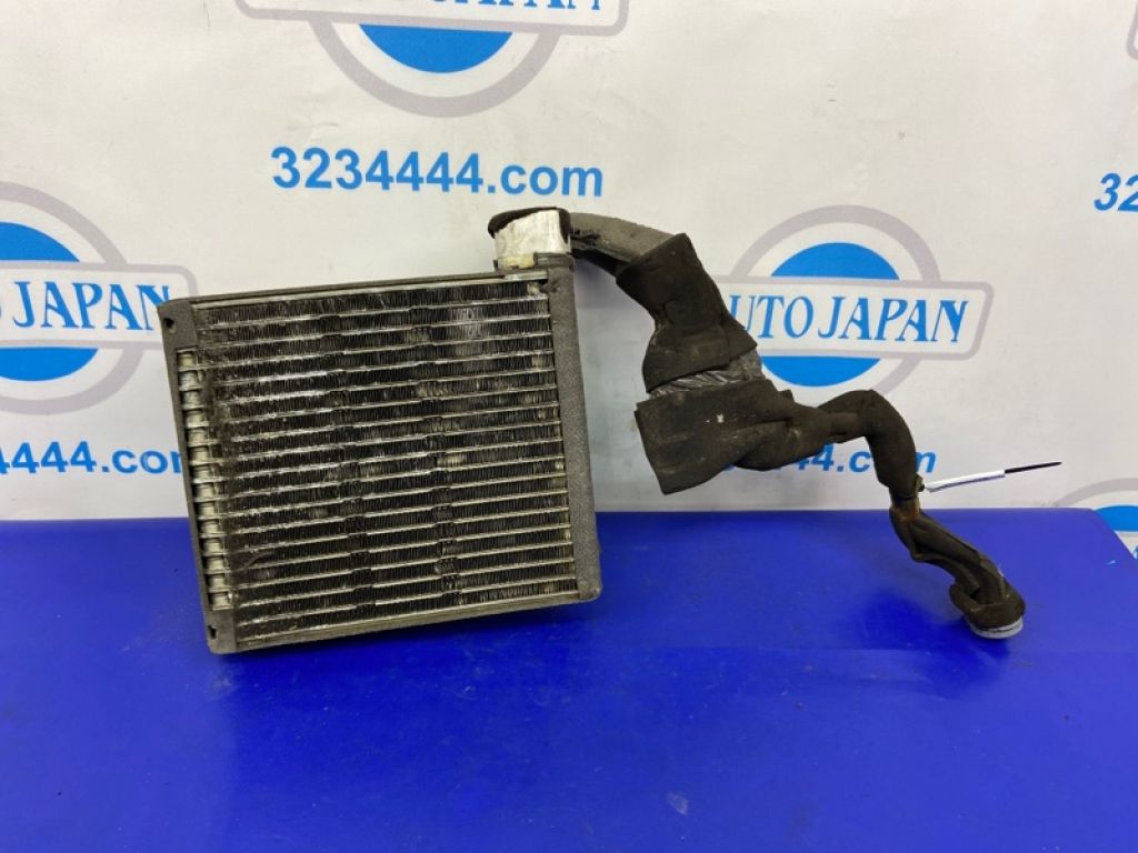 MR398361 | Испаритель кондиционера передн. MITSUBISHI PAJERO 99-06