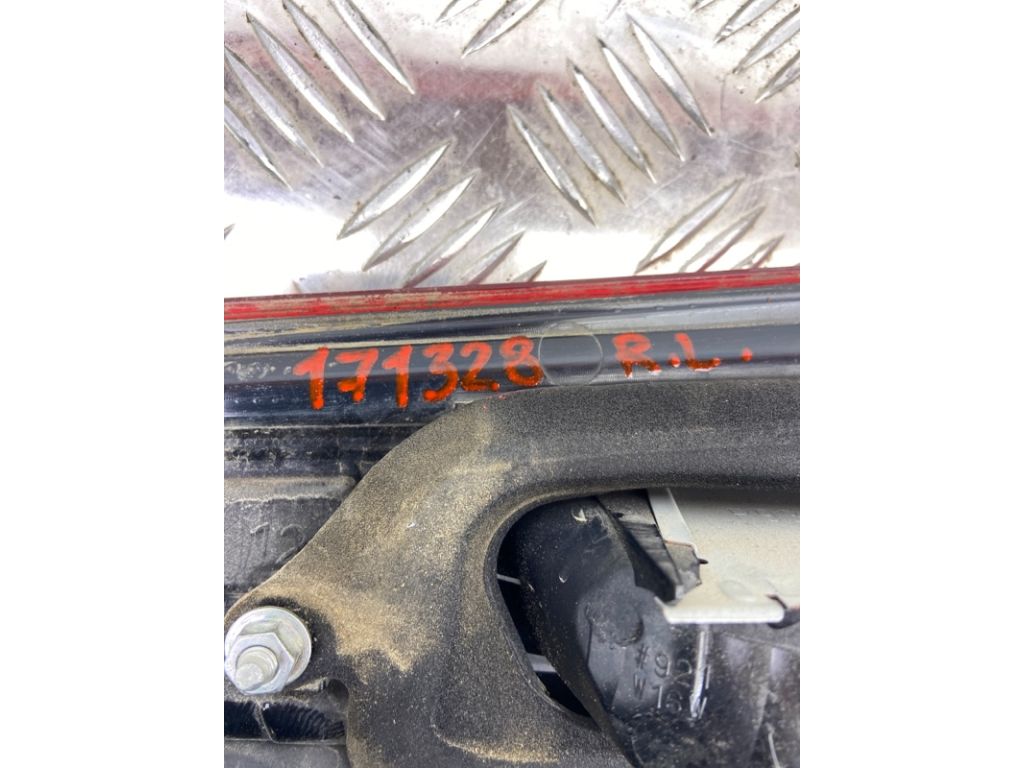 8336A087 | Ліхтар внутрішній задн. лів. MITSUBISHI ASX / OUTLANDER SPORT 10-21 - Фото 3