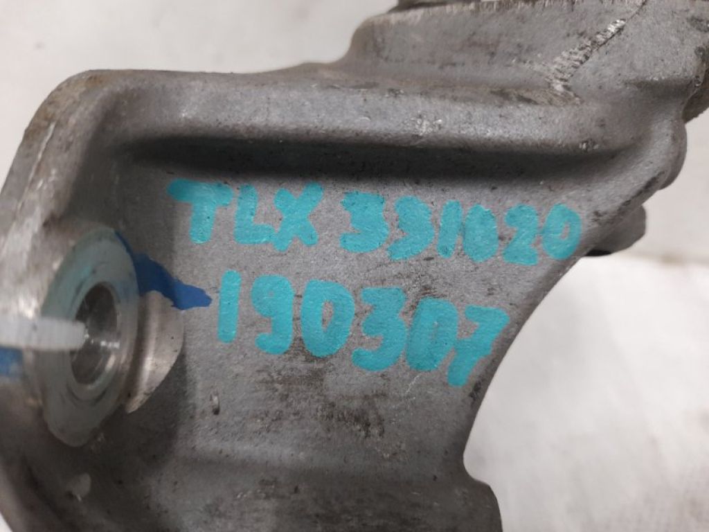 50295-T2F-A01 | Кріплення балки підвіски передн. лів. ACURA TLX 14-17 - Фото 3