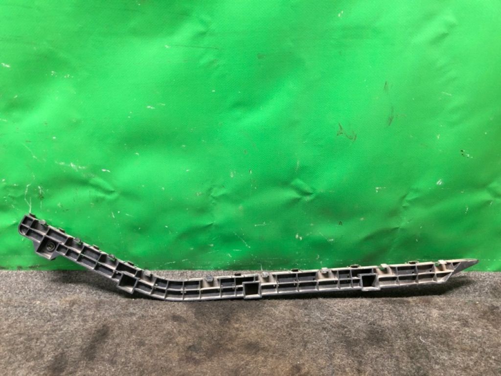 71593-TZ3-A00 | Кронштейн заднего бампера прав. ACURA TLX 14-17