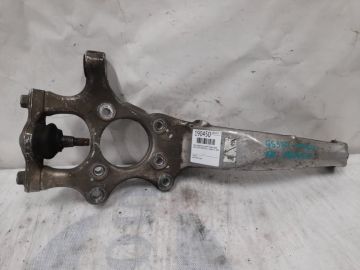 Кулак поворотний передн. прав. LEXUS GS350 GS300 05-11