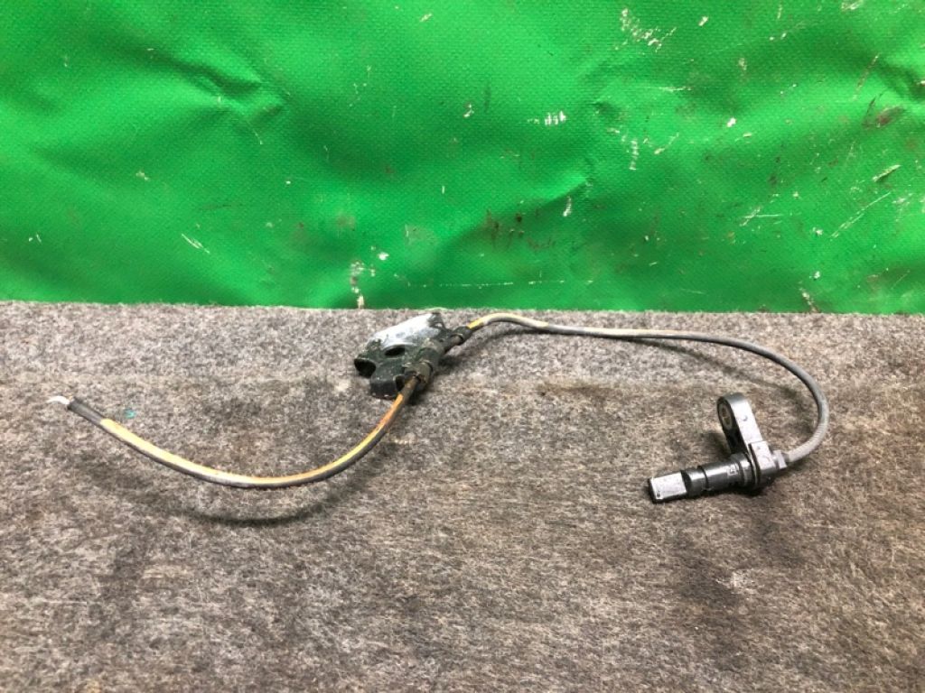 89543-47030 | Датчик ABS передн. лів. TOYOTA PRIUS - 30 09-17