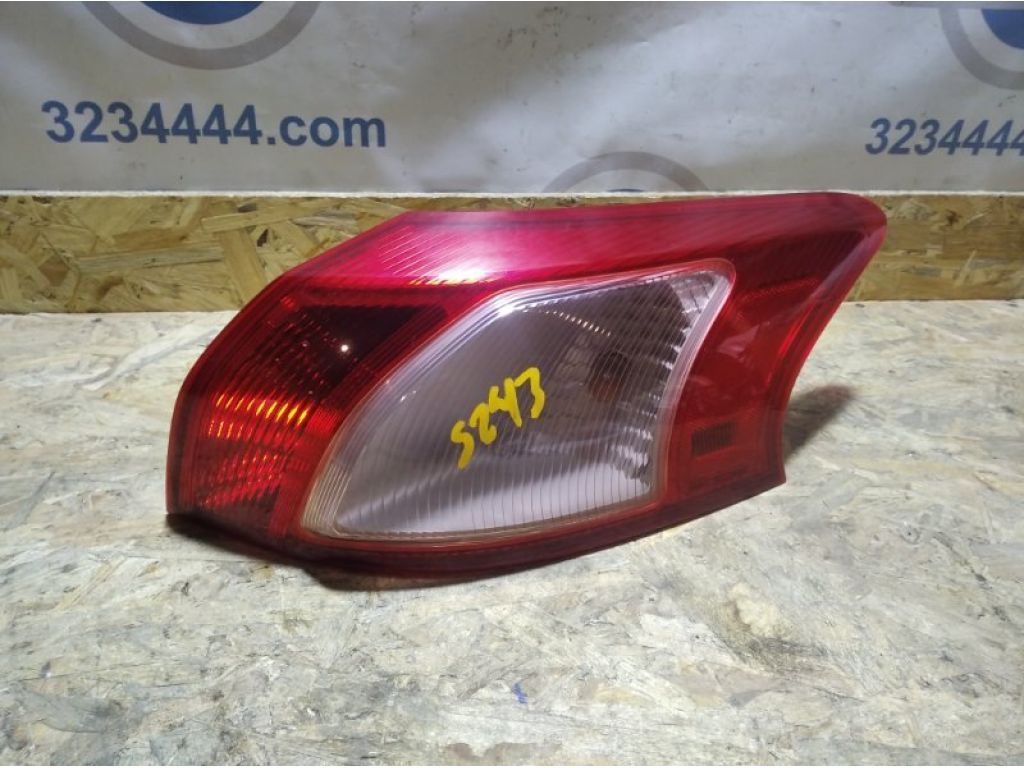 8330A280 | Ліхтар зовнішній задн. прав. MITSUBISHI LANCER X 10 07-15