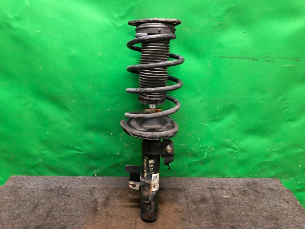 BP4L-34-700 | Амортизатор передн. прав. MAZDA 3 BK 03-08