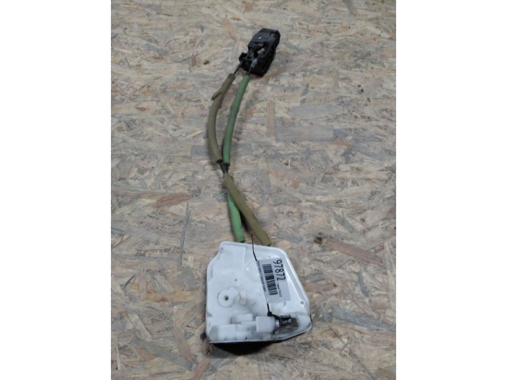 DB2W-58-310 | Замок двері передн. прав. MAZDA CX-3 14-18