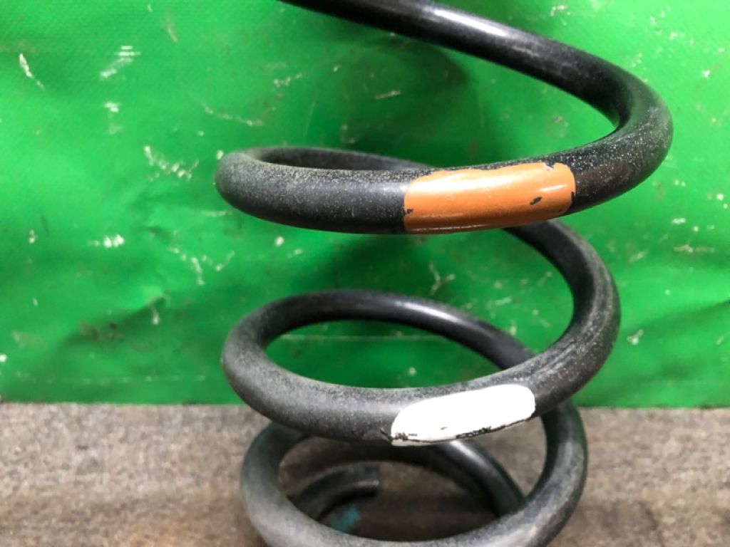 48231-76030 | Пружина задньої підвіски LEXUS CT200 11-17 - Фото 3