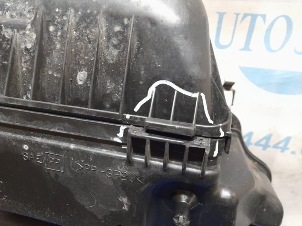 13700-80J00 | Корпус воздушного фильтра SUZUKI SX4 06-13 - Фото 4