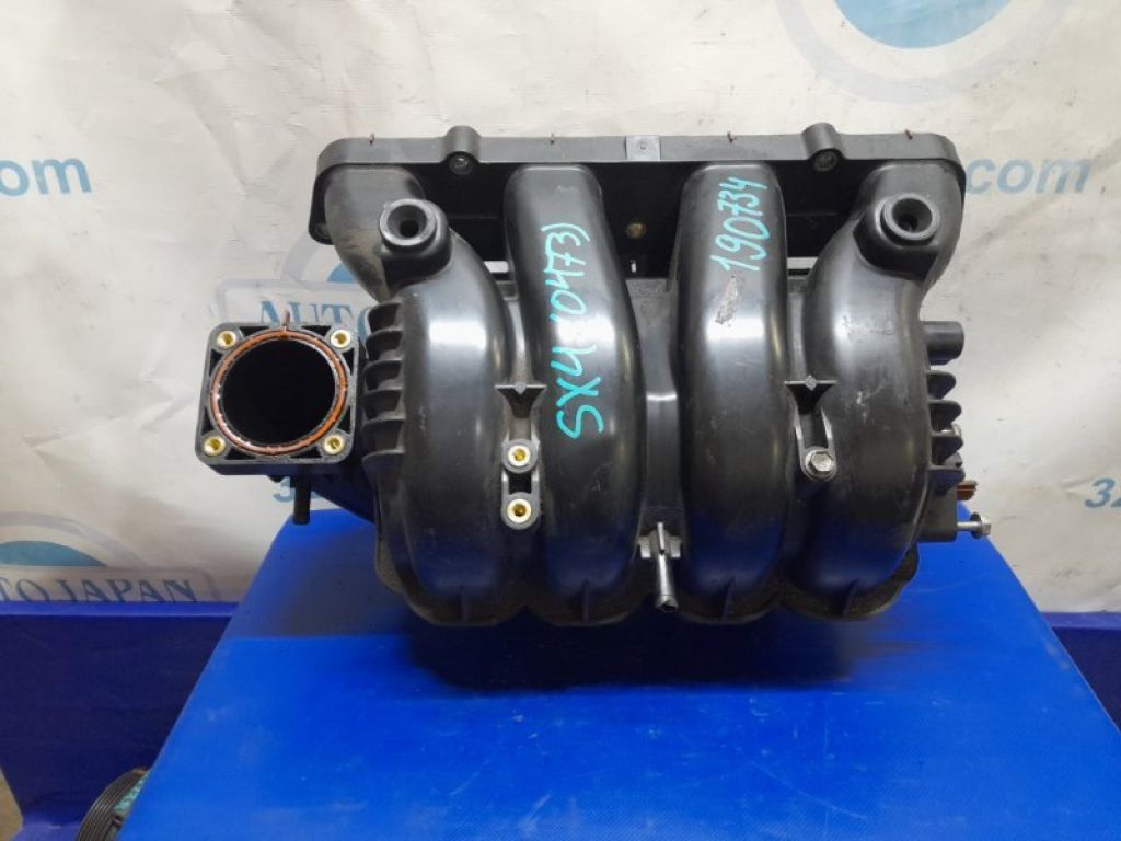 13110-80J00 | Коллектор впускной SUZUKI SX4 06-13