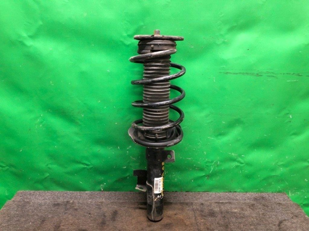 BBM2-34-700A | Амортизатор передн. прав. MAZDA 3 BL 09-13 - Фото 3