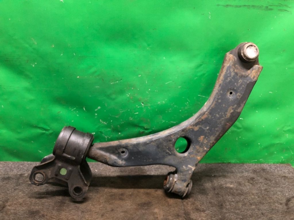 BBM2-34-300 | Важіль передньої підвіски нижній прав. MAZDA 3 BL 09-13 - Фото 3