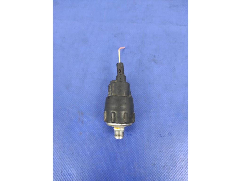 37241-RNA-A01 | Датчик тиску олії ДВЗ ACURA RDX 19-