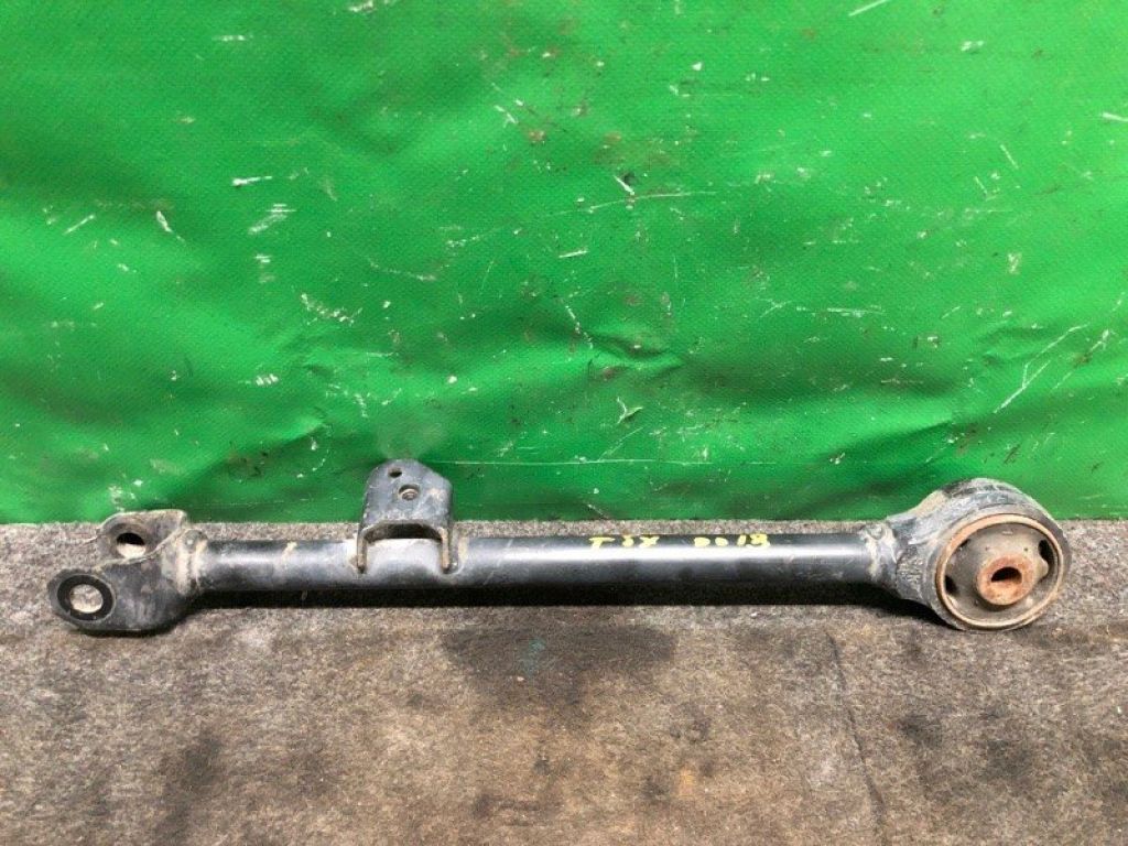 52370-SEC-A00 | Важіль задньої підвіски поздовжній прав. HONDA ACCORD CL7 / TSX 03-08