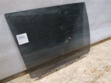 Скло дверей задн. прав. TOYOTA HIGHLANDER 01-07