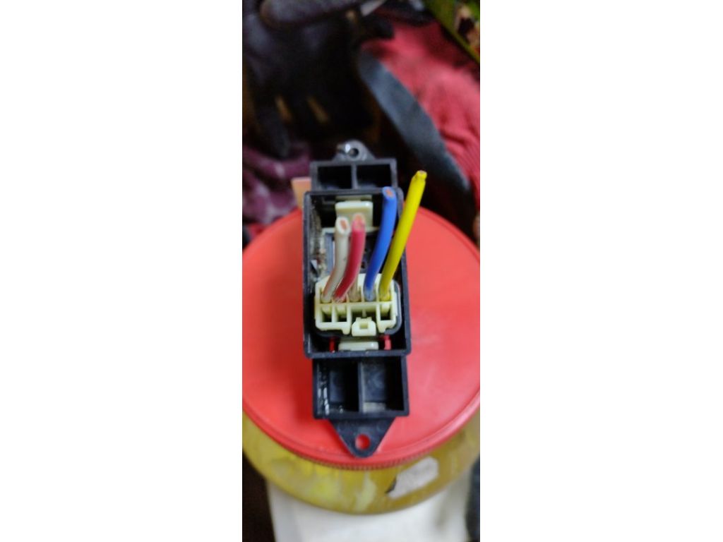 MR587944 | Кнопка склопідіймача задн. прав. MITSUBISHI LANCER X 10 07-15 - Фото 5