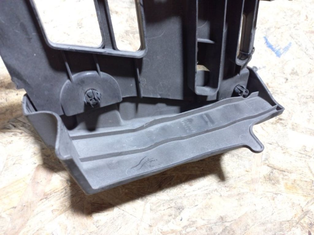 71124-TX6-A00 | Накладка на рамку радіатора ACURA ILX 12-16 - Фото 3