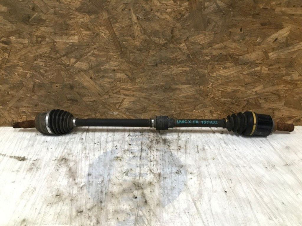 3815A108 | Привод передний прав. MITSUBISHI LANCER X 10 07-15