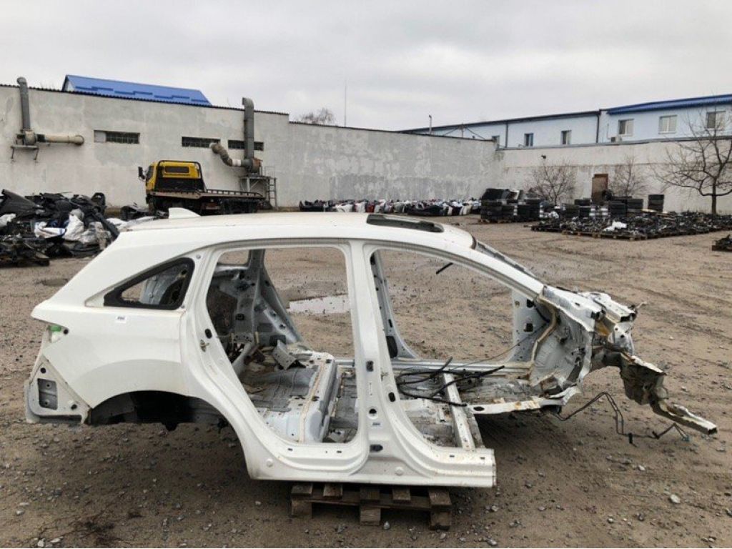 04631-TX4-A50ZZ | Стойка кузова средняя прав. ACURA RDX 12-19