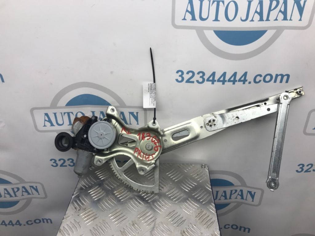69802-52070 | Стеклоподъемник задн. лев. TOYOTA PRIUS - 30 09-17
