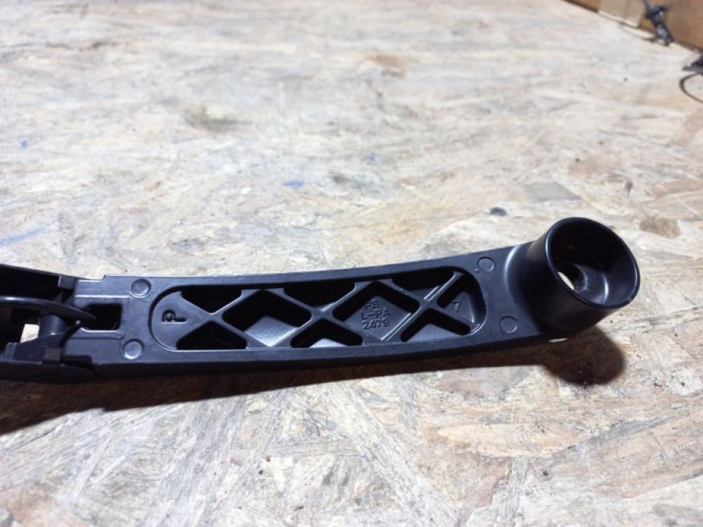 98301-B2000 | Повідець склоочисника передній лів. KIA SOUL PS 13-19 - Фото 2