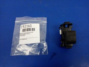 Кнопка склопідіймача задн. TOYOTA CAMRY 40 06-11