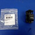 84810-33120 | Кнопка стеклоподъемника задн. TOYOTA CAMRY 40 06-11