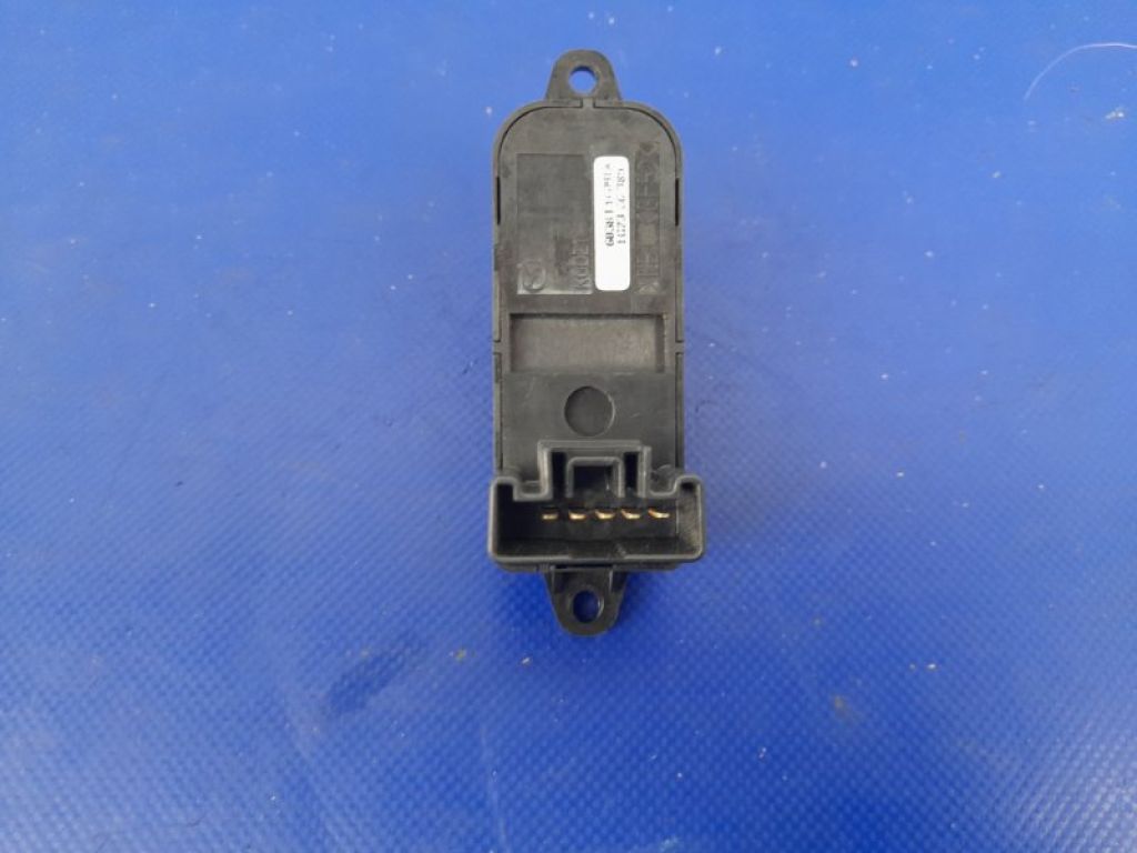 EG23-66-380 | Кнопка склопідіймача задн. MAZDA CX-7 06-12 - Фото 2