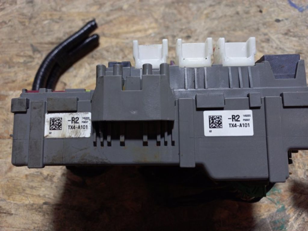 38200-TX4-A11 | Блок предохранителей салон ACURA RDX 12-19 - Фото 2