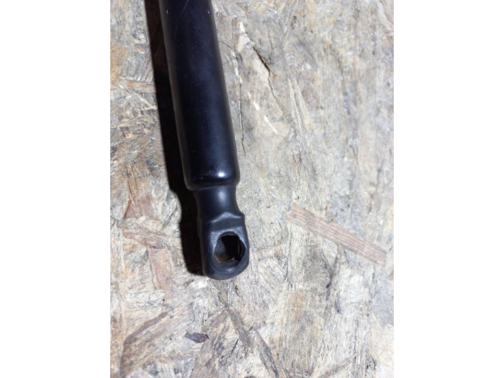 74820-TX4-A11 | Амортизатор крышки багажника лев. ACURA RDX 12-19 - Фото 3