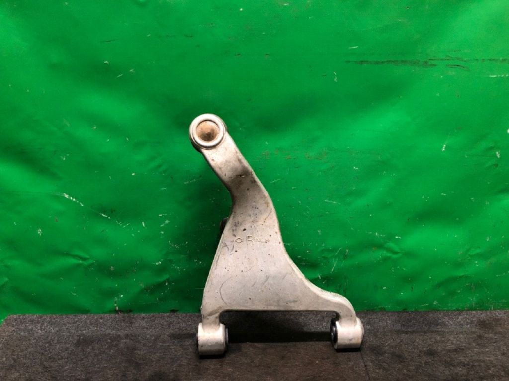 55501-CG000 | Важіль задньої підвіски поперечний верхній прав. INFINITI FX S50 03-08