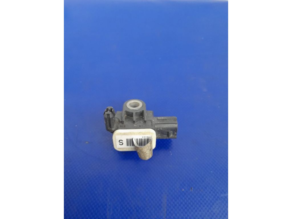 98830-3JA0A | Датчик удара задн. INFINITI Q50 15-20 - Фото 2