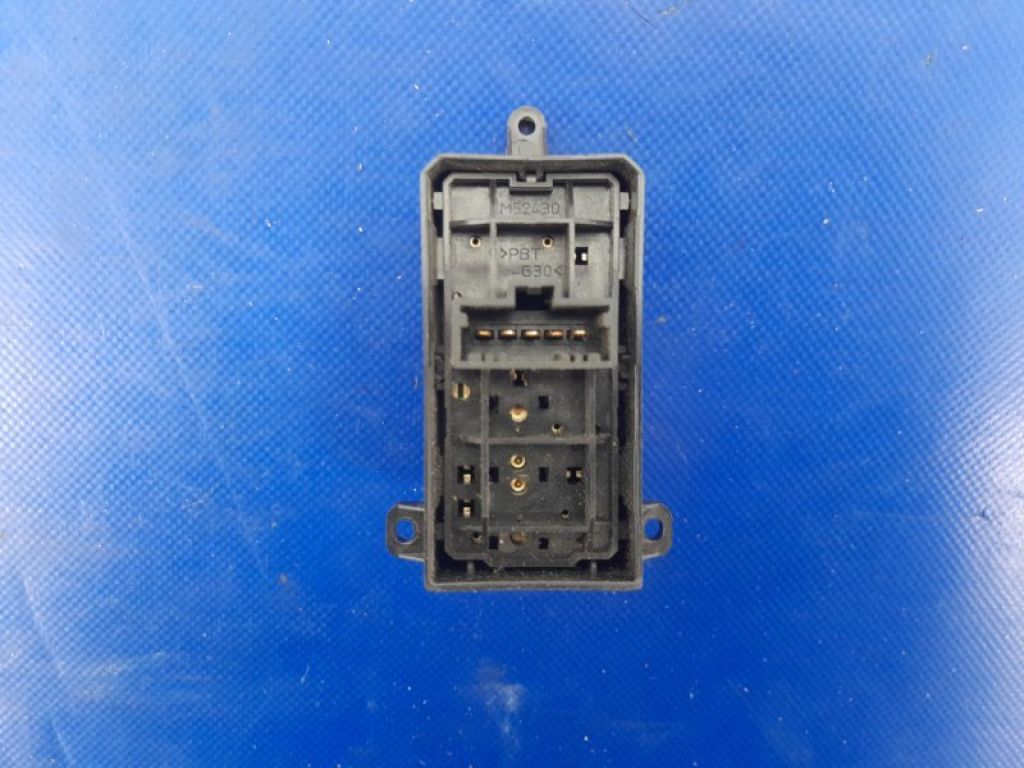 35770-T2A-A91 | Кнопка стеклоподъемника HONDA ACCORD CR 13-18 - Фото 2